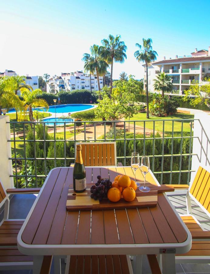 Walk To Puerto Banus, 2Br, 2Bth, Pool Apartment Marbella Exterior photo
