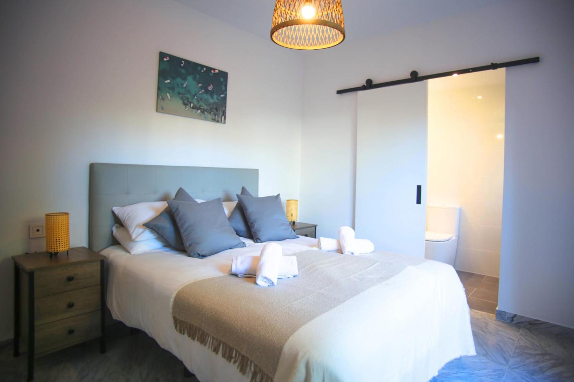 Walk To Puerto Banus, 2Br, 2Bth, Pool Apartment Marbella Room photo